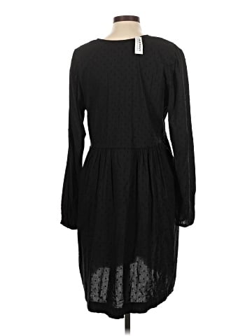 Old Navy Casual Dress (view 2)
