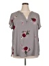 Torrid 100% Polyester Floral Gray Short Sleeve Blouse Size 2X Plus (2) - photo 1