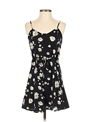Mudd Casual Dress (view 1)