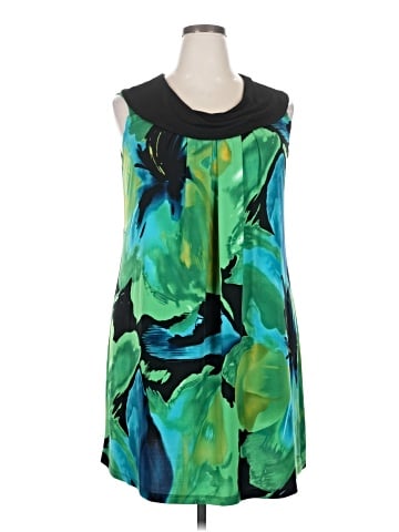 En Focus Cocktail Dress (view 1)