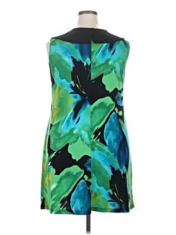 En Focus Cocktail Dress (view 2)