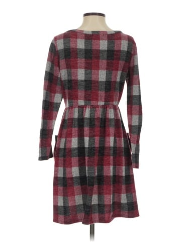 Betsey's Boutique Shop Casual Dress (view 2)