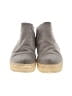 Universal Thread Gray Sneakers Size 9 1/2 - photo 2