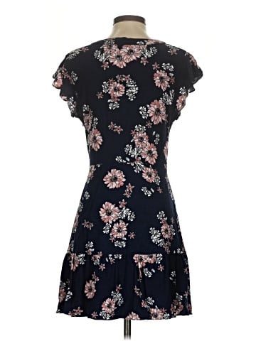 Cupcakes & Cashmere Casual Dress (view 2)