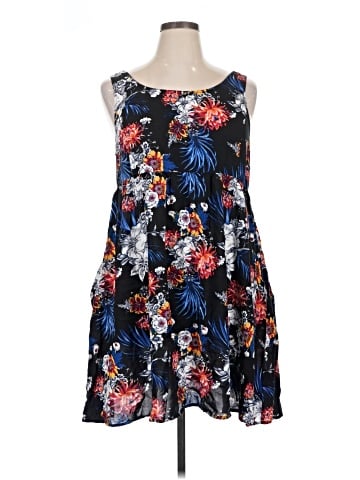 Suzanne Betro Sleeveless Top (view 1)