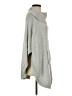 CAbi Gray Poncho Size XS - photo 4