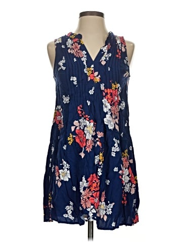 Old Navy Casual Dress (view 1)
