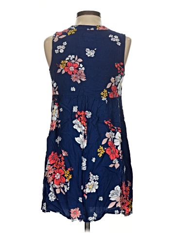Old Navy Casual Dress (view 2)