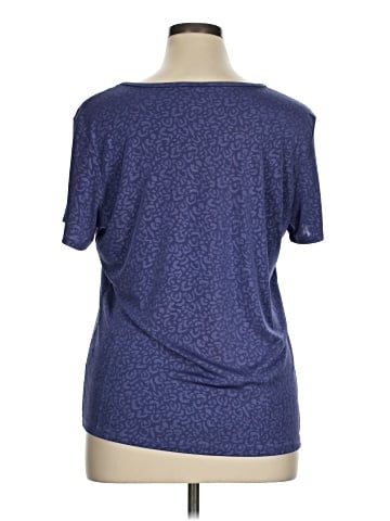 Jaclyn Smith Short Sleeve T-Shirt (view 2)