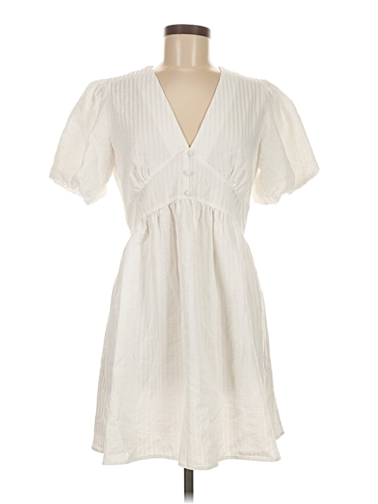Pre-owned Primark Casual Dress In White