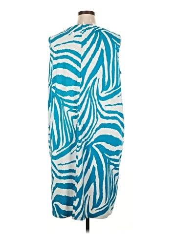 Peter Nygard Cocktail Dress (view 2)