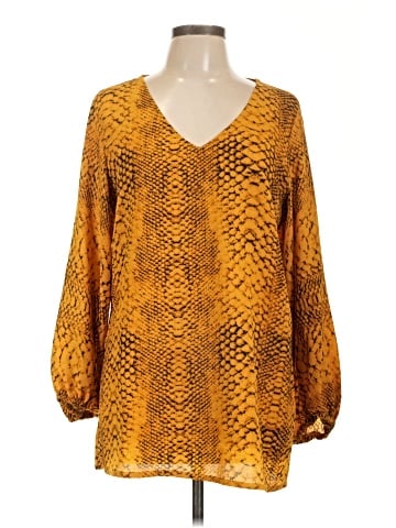 Belongsci 3/4 Sleeve Blouse (view 1)