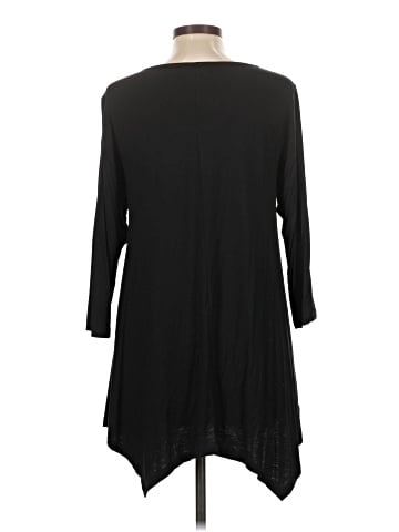 Larace Casual Dress (view 2)