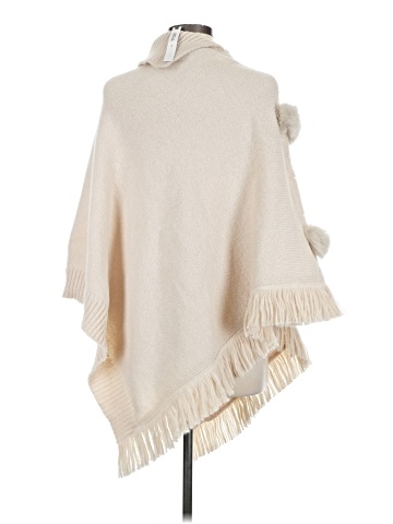 Coco + Carmen Poncho (view 2)