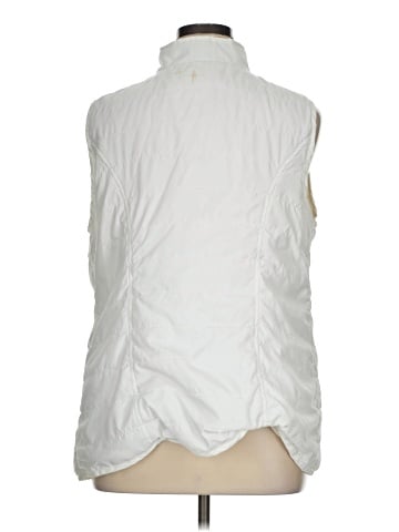 Avenue Vest (view 2)