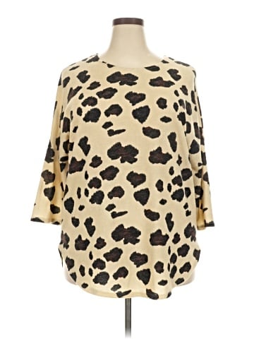 Pink Coconut Boutique Poncho (view 1)