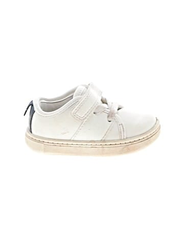 Carter's Sneakers (view 1)