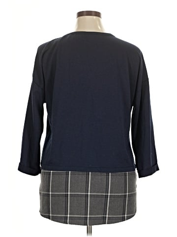Betsey's Boutique Shop 3/4 Sleeve T-Shirt (view 2)
