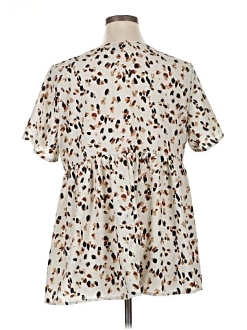 Emery Rose Short Sleeve Blouse (view 2)