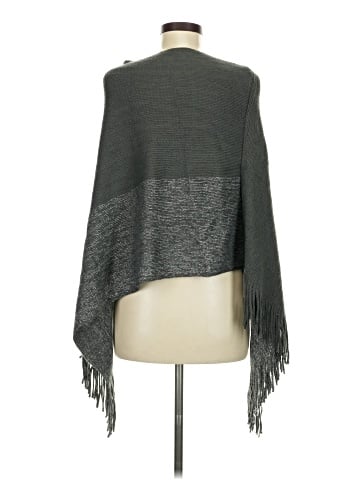 Kendall & James Poncho (view 2)
