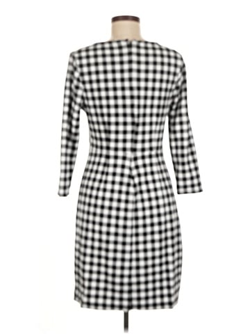 Old Navy Casual Dress (view 2)