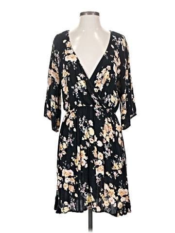 Xhilaration Casual Dress (view 1)