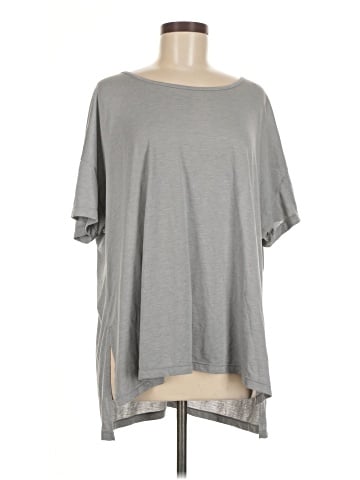 Nike Short Sleeve T-Shirt (view 1)