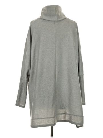 Fable Poncho (view 2)