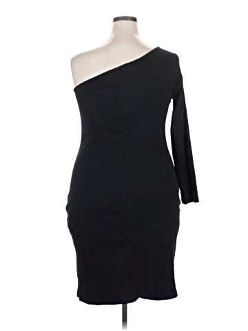 Old Navy Cocktail Dress (view 2)