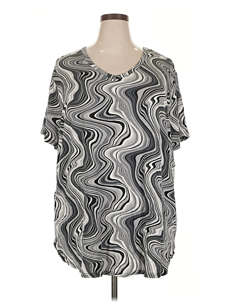 Pre-owned Terra & Sky Short Sleeve T-shirt In Gray