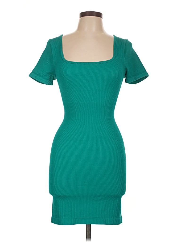 Pre-owned Oqq Cocktail Dress In Blue