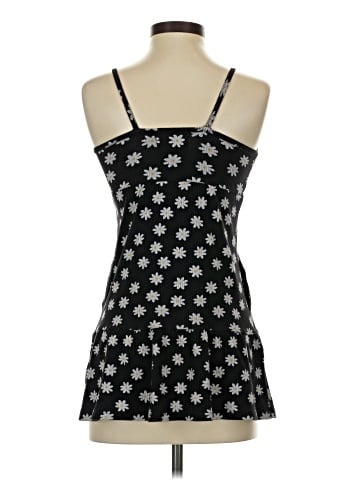 Old Navy Casual Dress (view 2)