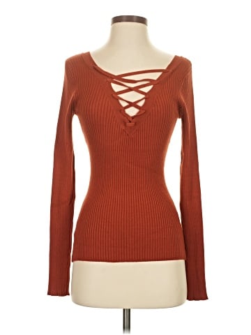 Shyanne Pullover Sweater (view 1)