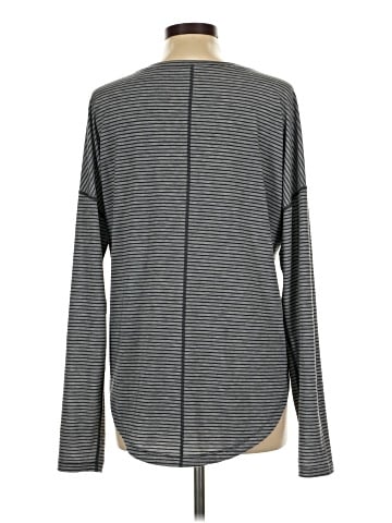 lucy Long Sleeve T-Shirt (view 2)