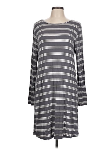 Daisy Fuentes Casual Dress (view 1)