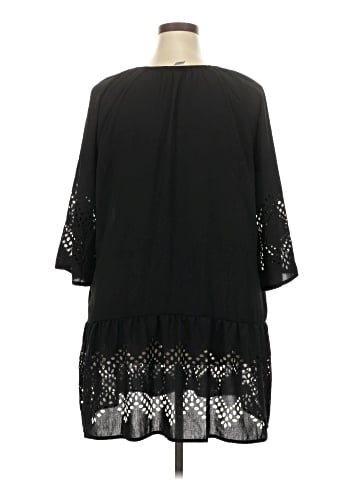 Freshwater 3/4 Sleeve Blouse (view 2)