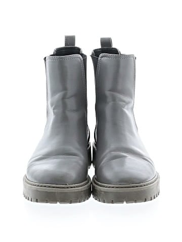 Kenneth Cole REACTION Ankle Boots (view 2)
