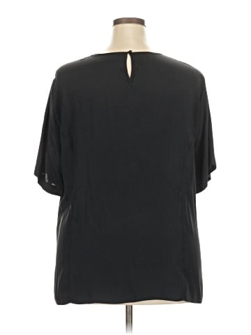 Liz Baker Essentials Short Sleeve Top (view 2)