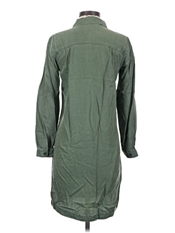 Old Navy Casual Dress (view 2)