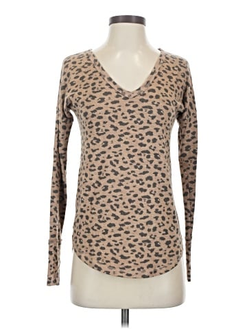 Abercrombie & Fitch Pullover Sweater (view 1)