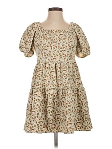 Sadie & Sage Casual Dress (view 1)