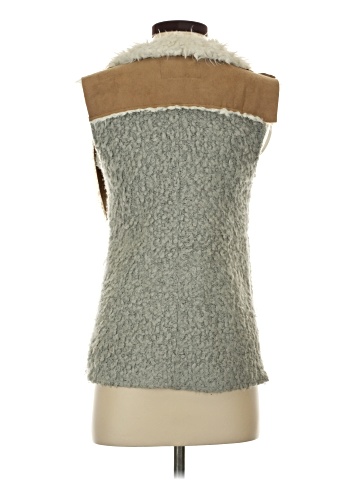 Saturday Sunday Faux Fur Vest (view 2)