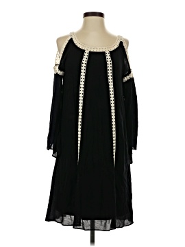 Neiman Marcus Women's Little Black Dresses On Sale Up To 90% Off Retail |  ThredUp