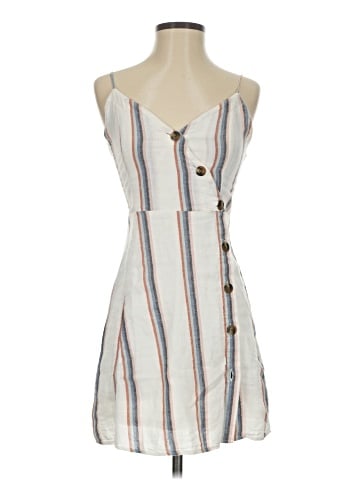 American Eagle Outfitters Casual Dress (view 1)