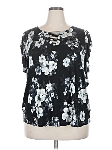 Downing Studio Short Sleeve T-Shirt (view 1)
