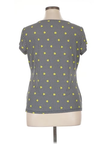 Worthington Short Sleeve Top (view 2)