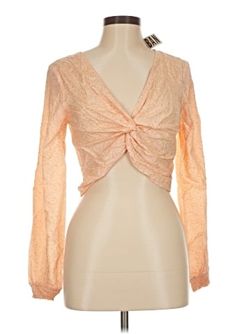 Urban Outfitters Long Sleeve T-Shirt (view 1)
