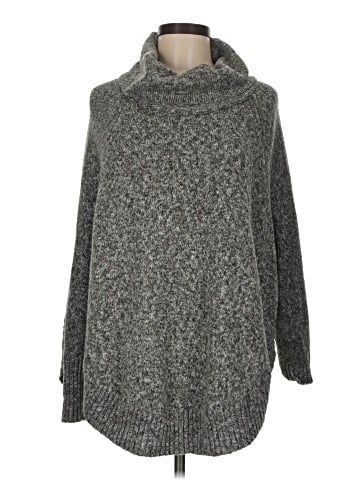 Leo & Nicole Pullover Sweater (view 1)