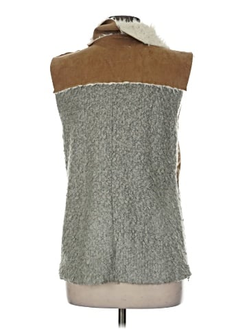 Saturday Sunday Faux Fur Vest (view 2)