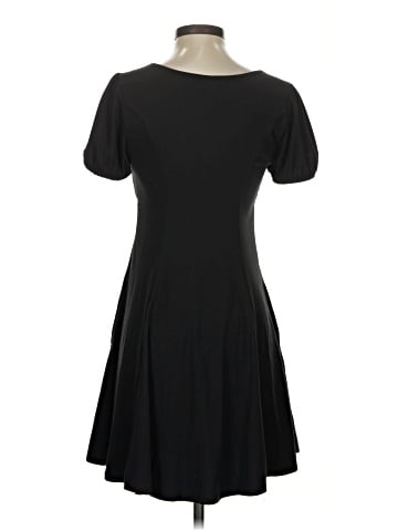 Hot Topic Casual Dress (view 2)